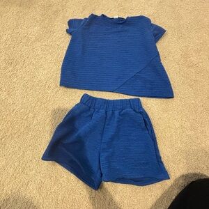 Tween girls shorts set. Royal blue